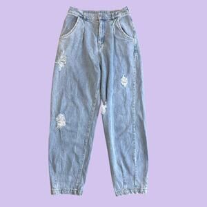 Aaron & Amber distressed high waisted tapered slouchy balloon mom jean small